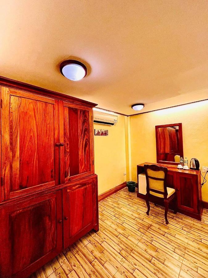 Vieng Savanh II Hotel Luang Prabang Dış mekan fotoğraf